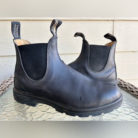 BLUNDSTONE Black Leather Pull-on Chelsea Boots UK 7 (Men’s 8. Womens 10)